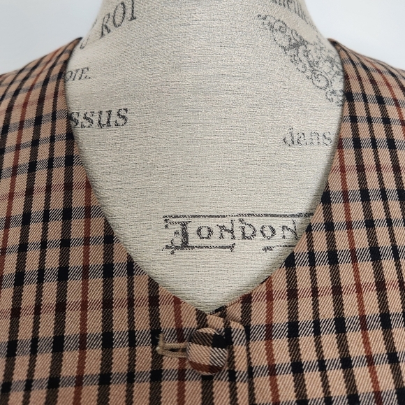 Checkered suit vest - Picture 6 of 11